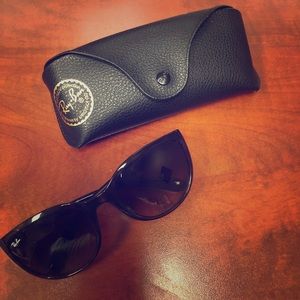 Authentic Tortoise Shell Ray Ban Sunglasses!